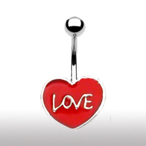 Bauchnabelpiercing mit roter Herzplatte und Love aufschrift