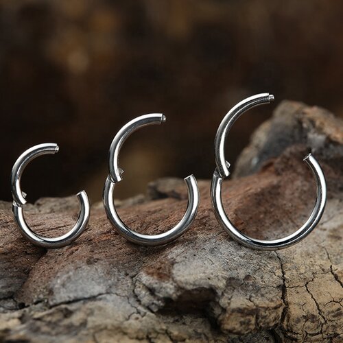 Segmentring Clicker Titan in 0,8mm Stärke in verschiedenen Größen